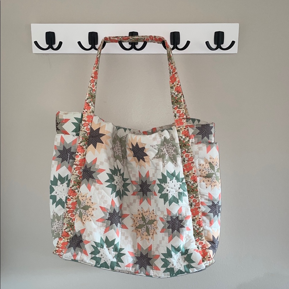 Universal Thread Floral Patchwork Tote in Green, Coral, Cream, Navy
